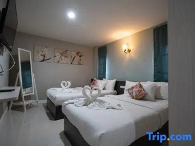 We World Boutique Haatyai - 24