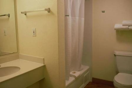 La Quinta Inn by Wyndham Austin Capitol / Downtown - 43