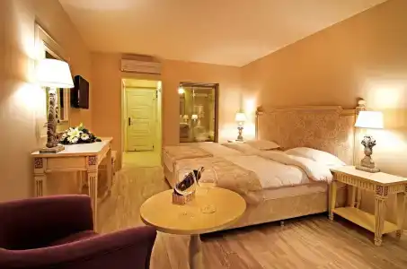 Lavista Boutique & Spa - 3