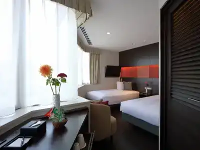 Red Roof Inn & Suites Osaka Namba Nipponbashi - 7