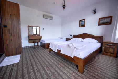 Ankh Pension - 38