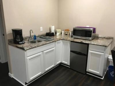 Blowing Rock Inn - 48