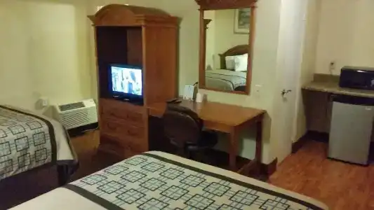 American Inn Of Daytona - 27