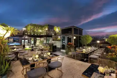 The Palmy & Spa - 30