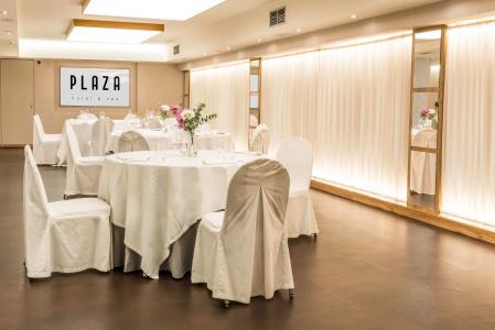 Plaza - 22