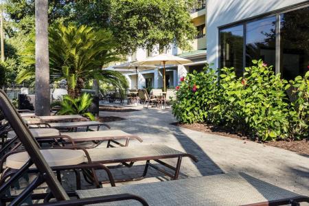 Courtyard by Marriott Barefoot Landing - 21