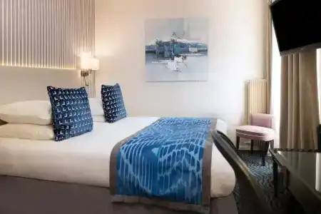 Hôtel Victor Hugo Paris Kléber - 47