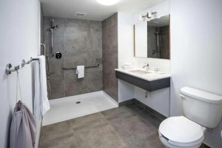 Quality Inn - 49
