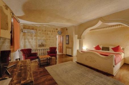 Taru Cave Suites - 69