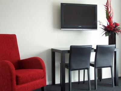 Metropolitan on Riccarton - 9
