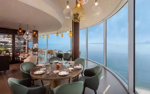 Hilton Rijeka Costabella Beach Resort And Spa - 34