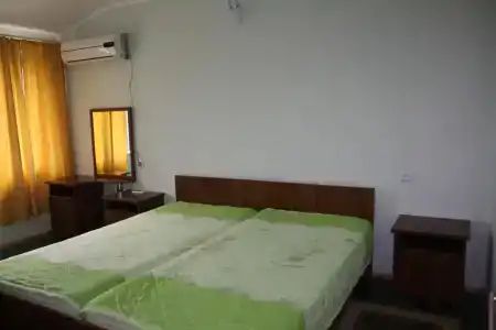 Kobuleti Guest House - 1