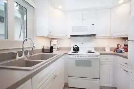 Gulfview Manor - 19