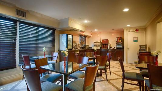 Best Western Plus Marina Shores - 27