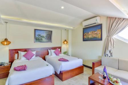 River Suites Hoi An - 34