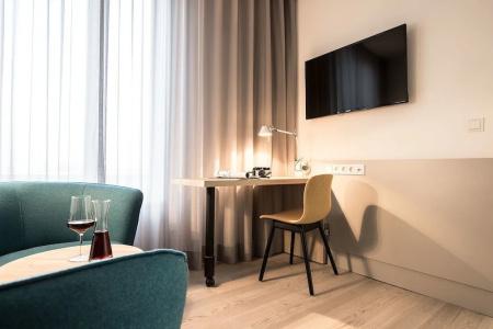 Maximilians Boutique-Landau - 59