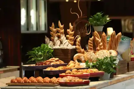 Hilton Shanghai Hongqiao - 12