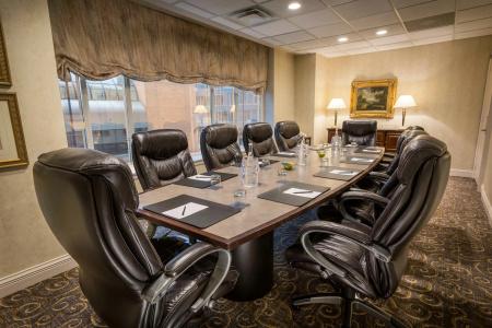 Hilton Netherland Plaza - 21