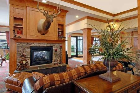 Hilton Garden Inn - 1