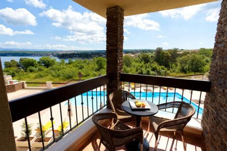 Blue Waves Resort - 99