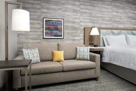 Hampton Inn Logan Airport Chelsea - 27