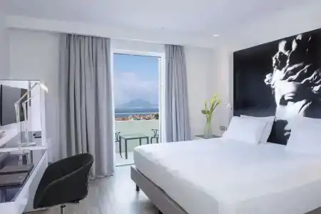 Hilton Sorrento Palace - 4