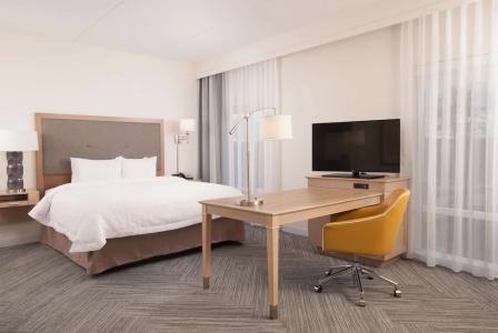 Hampton Inn & Suites by Hilton-Washington Rd - 53