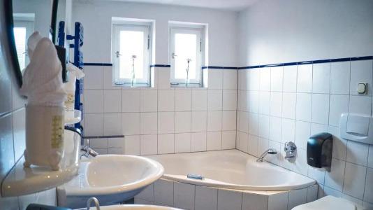 Landgasthof Zum Stern Wasserkuppe Rhön - 24