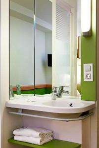 ibis budget - 25