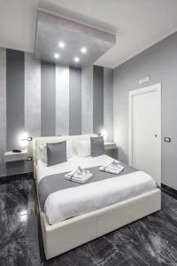 Bella Napoli Suites - 29