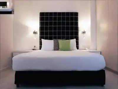 Best Western Regency Suites - 1