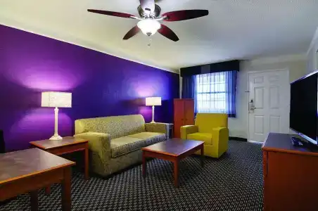 Baymont by Wyndham Woodruff Rd - 32