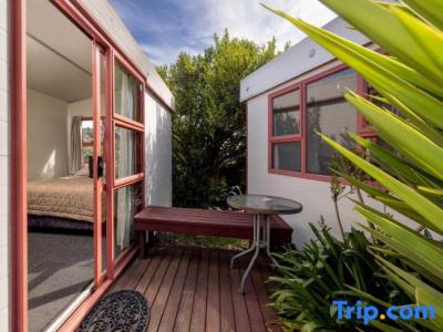Nelson City Top 10 Holiday Park - 48