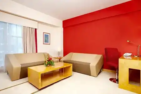 Holiday Inn, An Ihg - 83