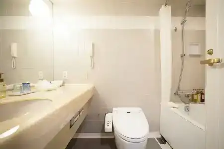 Nikko Kansai Airport - 3 mins walk to the airport - 30