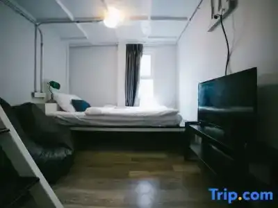 Diff Hostel - 50
