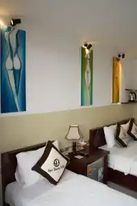 Ngo House - 121