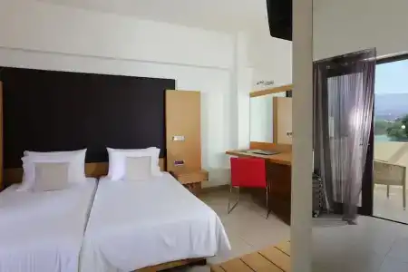 Elite City Resort - 42