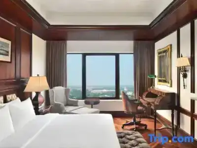 Le Meridien New Delhi - 80