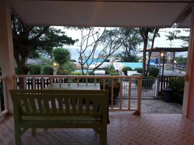 Insook Ko Larn Resort - 11