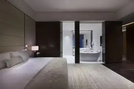 Niccolo Chengdu - 63