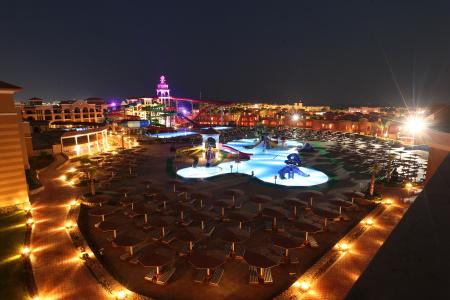 Charmillion Gardens Aquapark - 7