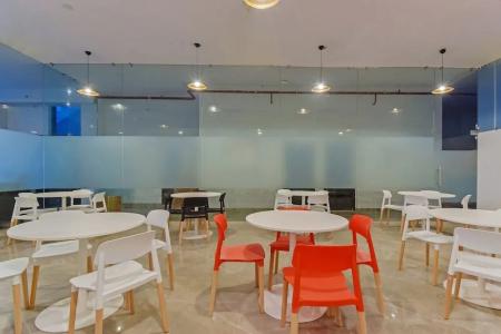 Vaccinated Staff- Collection O 40206 Govind Marg - 17