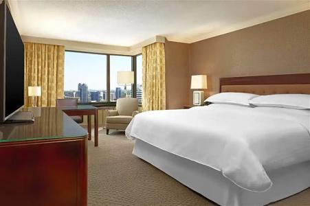 Sheraton Centre - 52