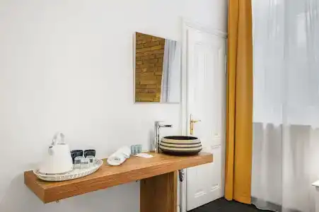 Downtown Bratislava B&B - 6