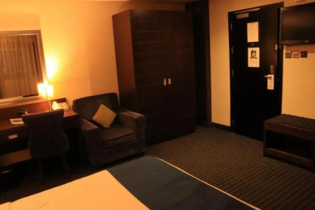 Best Western Premier Muscat - 40