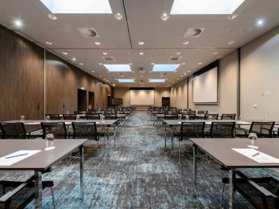 Novotel Regensburg Zentrum - 18