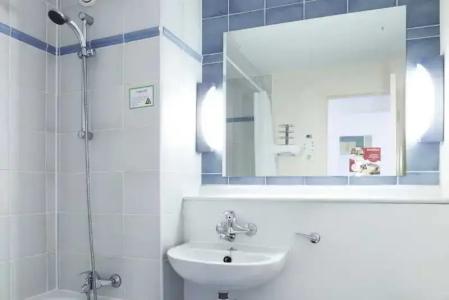 Campanile - Birmingham - 6