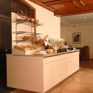 Viktoria-Leukerbad-Therme - 9