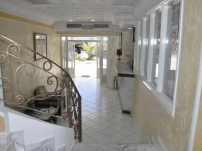 Hôtel Les Palmes d'Or - 10